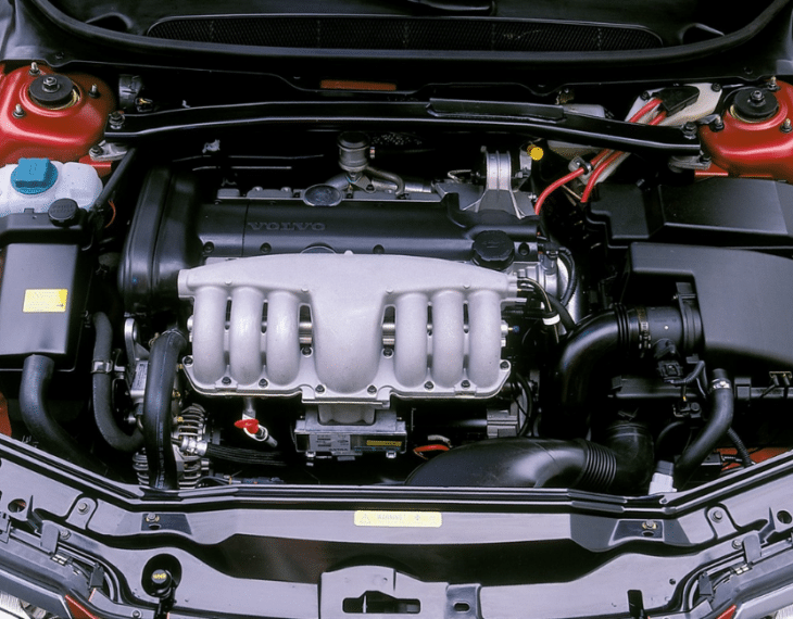 Bulletproof Volvo S80 front view