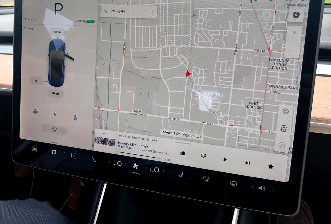 Tesla Model 3 Screen