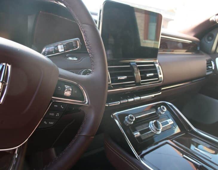 Exterior 2021 Armored Lincoln Navigator Armormax